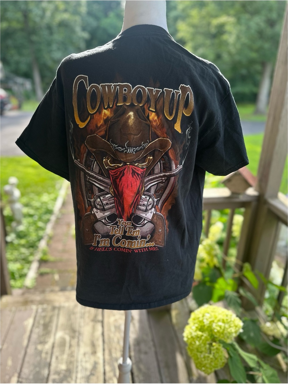 Cowboy Up Black Short-Sleeve Crewneck Cotton Graphic Tshirt Size Medium